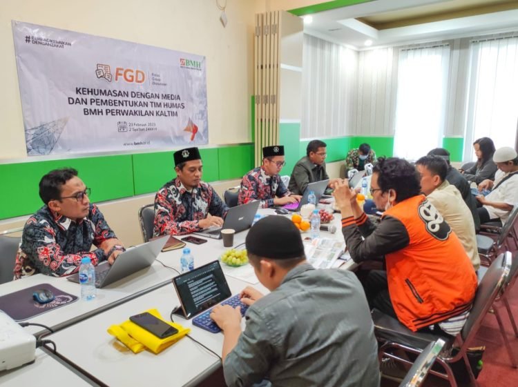 Focus Group Discussion BMH Kaltim dengan media (FOTO: BPS/PB)