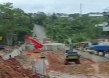 Pekerjaan peninggian Jalan MT Haryono depan Global Sport, Foto: Istimewa