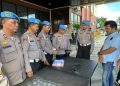 Cek senpi dan test urine Personel Polres Kutai Kartanegara (doc. Humas Polda Kaltim)