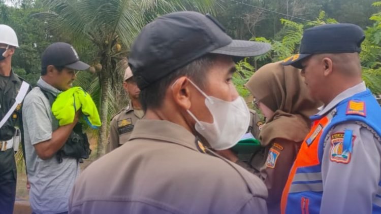 Dishub Balikpapan razia "Pak Ogah" di Gunung Guntur. (Doc. Dishub Balikpapan)