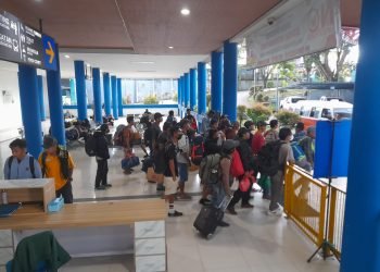 Suasana arus mudik di Terminal Bus Batu Ampar Balikpapan, Senin (17/4/2023). (FOTO: MHD/PB)