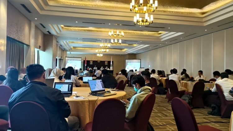 Rakor soal penanganan sampah di Kaltim. (PB/ Gopek)