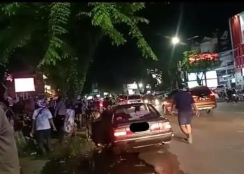 Kecelakaan depan RS Siloam. (PB/ Gopek)