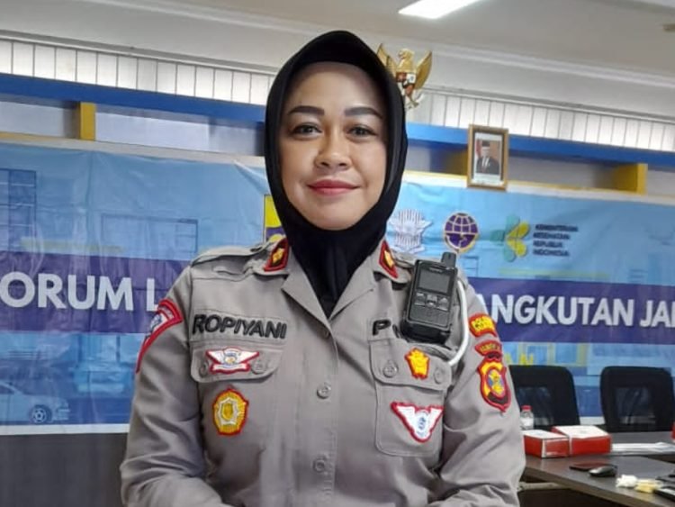 Kasatlantas Polresta Balikpapan, Kompol Ropiyani. (FOTO: Mhd/PortalBalikpapan)