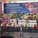 Pemusnahan Media Pembawa Hama Penyakit Hewan Karantina (HPHK), Organisme Pengganggu Tumbuhan Karantina (OPTK] dan Sisa Sampel Uji Laboratorium Balai besar karantina Hewan, lkan, dan tumbuhan Kalimantan Timur, Rabu, 6 Desember 2023. (FOTO: Muhammad/PortalBalikpapan)