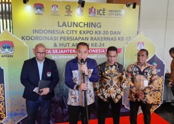 Peluncuran ICE ke-20 Menyongsong Rakernas XVII di Balikpapan oleh APEKSI. (FOTO: MHD/PortalBalikpapan)