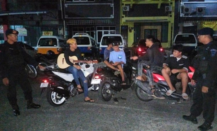 Patroli Brimob Polda Kaltim cegah balap liar dan tawuran. (FOTO: Istimewa)