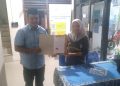 ABC atau AriefBukanCaleg menyerahkan berkas pendaftaran Calon Ketua LPM Klandasan Ilir, Balikpapan Kota. (FOTO: PB/IST)