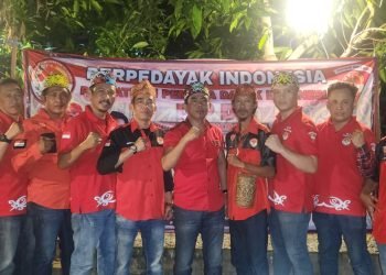 Jajaran ketua dan pengurus DPP Perpedayak Indonesia. (Doc: Istimewa)