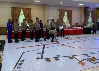 Jelang upacara HUT ke-79 RI di IKN, Polda Kaltim laksanakan simulasi pengamanan dan pengaturan lalu lintas. (doc. MHD/PortalBalikpapan)