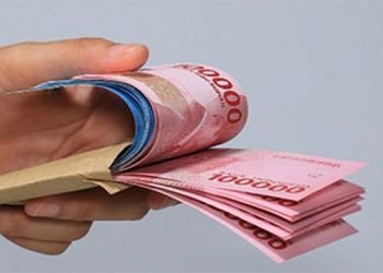 Ilustrasi uang gaji. (doc. Istimewa)