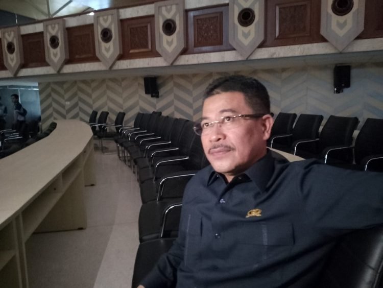 Anggota DPRD Kalimantan Timur, Darlis.