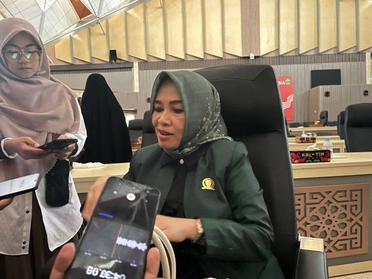 Anggota DPRD Kalimantan Timur, Sulasih.