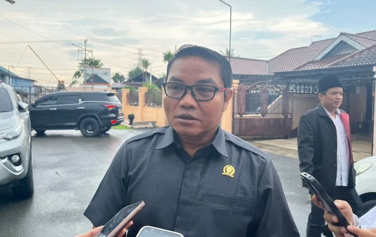 Anggota DPRD Kalimantan Timur, Guntur.