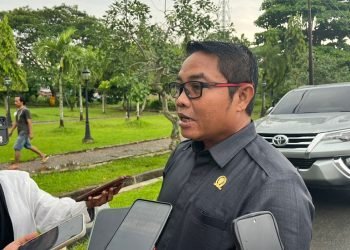 Anggota DPRD Kalimantan Timur, Guntur.