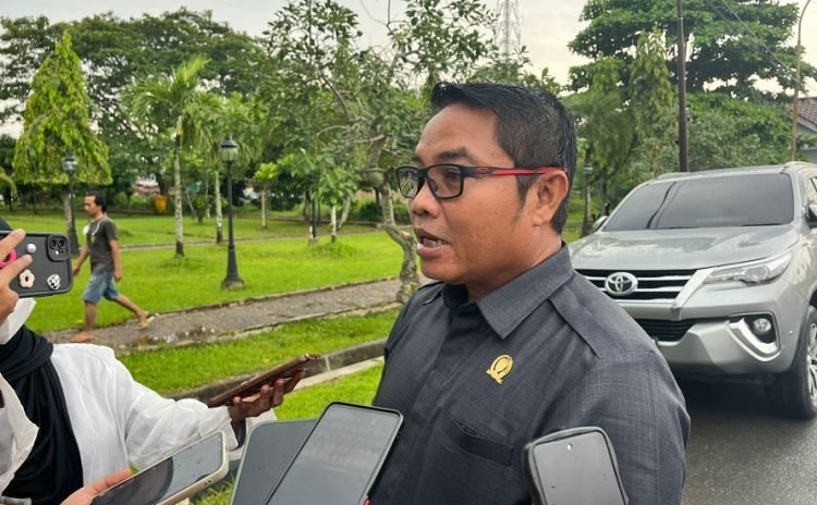 Anggota DPRD Kalimantan Timur, Guntur.