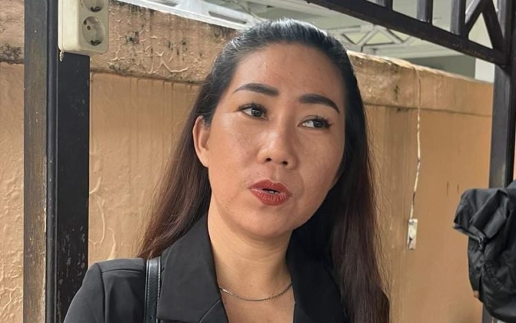 Anggota DPRD Kalimantan Timur, Yonavia.