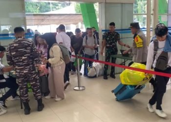 Pengamanan maksimal di Pelabuhan Semayang oleh petugas. (doc. Humas Polda Kaltim)