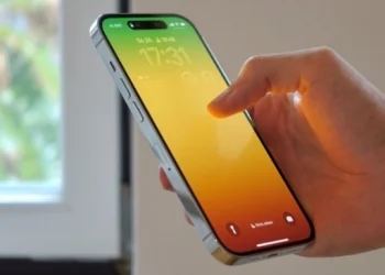 Ilustrasi iPhone. (doc. Pixabay)