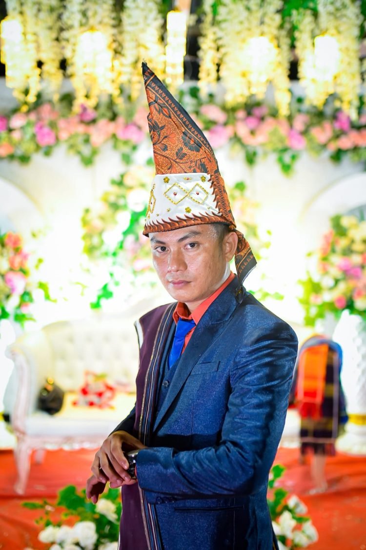 Sandro Barus, Mahasiswa STIE Dharma Putra Pekanbaru (Penulis)