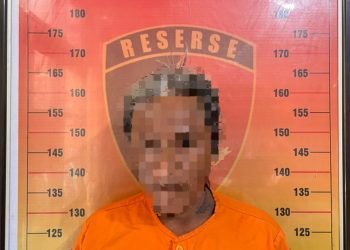 Tersangka H (47) diamankan jajaran tim Polsek Loa Kulu, Kutai Kartanegara. (doc. TB News Polda Kaltim)