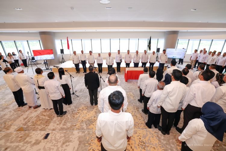 Pelantikan Pejabat Pimpinan Tinggi Pratama, Pejabat Perbendaharaan, serta Jabatan Fungsional dan Pelaksana di Otorita Ibu Kota Nusantara. (Doc. PB)