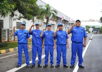 Seragam baru teknisi Suzuki. (Dok. SIS)