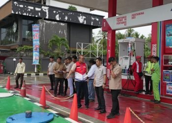 Polres Balikpapan dan Pertamina Sidak SPBU, Pastikan Kualitas BBM Aman. (Dok. MHD/PortalBalikpapan)