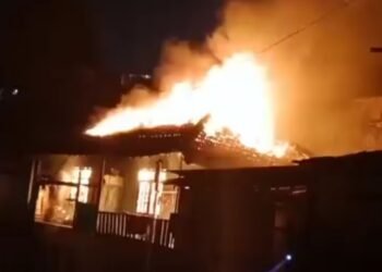 Tangkapan layar kebakaran di Kelurahan Klandasan Ilir. (Dok. Istimewa)