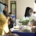 Warga antusias berburu kebutuhan pokok murah di hari pertama Gerakan Pasar Murah (GPM) Beriman di Kelurahan Gunung Bahagia. (Dok. Humas Pemkot)