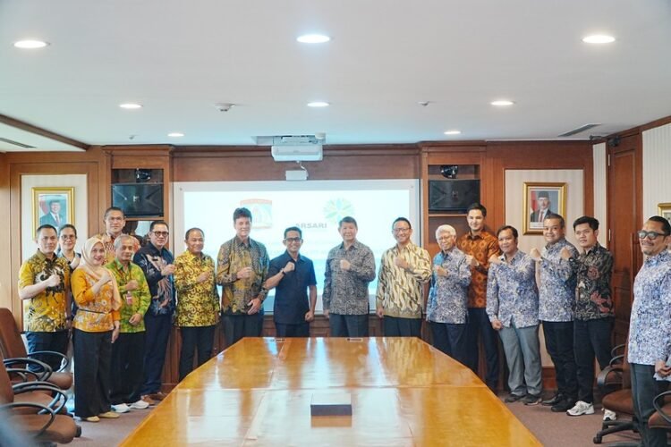 Pemkot Balikpapan dan PT Arsari Tirta Pradana resmi menjalin kemitraan strategis dalam proyek penyediaan air bersih. (Dok. ARH/Diskominfo)