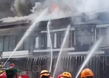 Tangkapan layar kebakaran di Balikpapan Permai. (Dok. Ist)