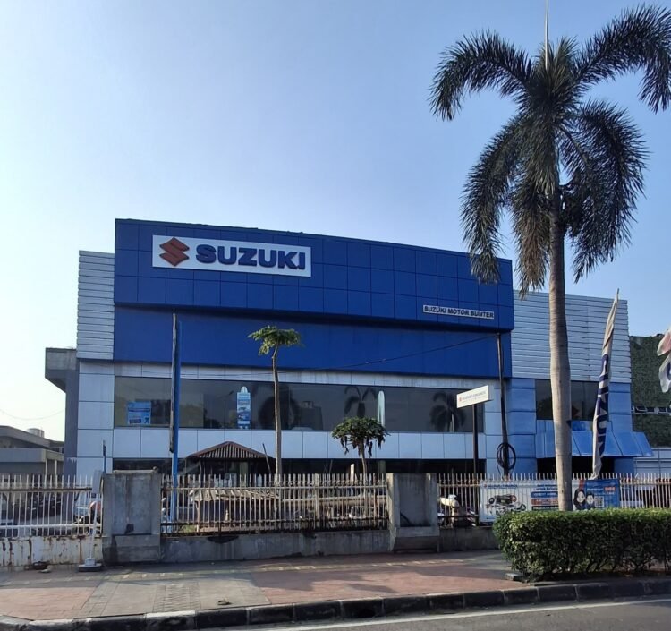 Dealer Suzuki dengan wajah baru hadir lebih modern untuk memanjakan pelanggan di berbagai kota besar Indonesia. (Dok. IH/PB)