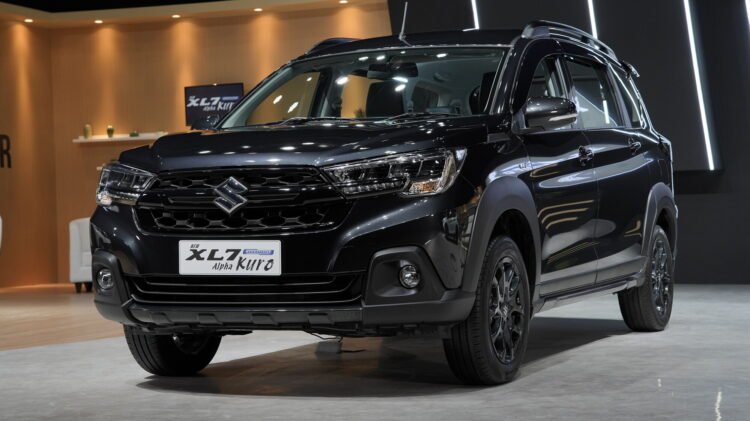 Suzuki resmi meluncurkan New XL7 Hybrid Alpha Kuro sebagai varian tertinggi dengan sentuhan desain serba hitam yang elegan. (Dok. IH/PortalBalikpapan)