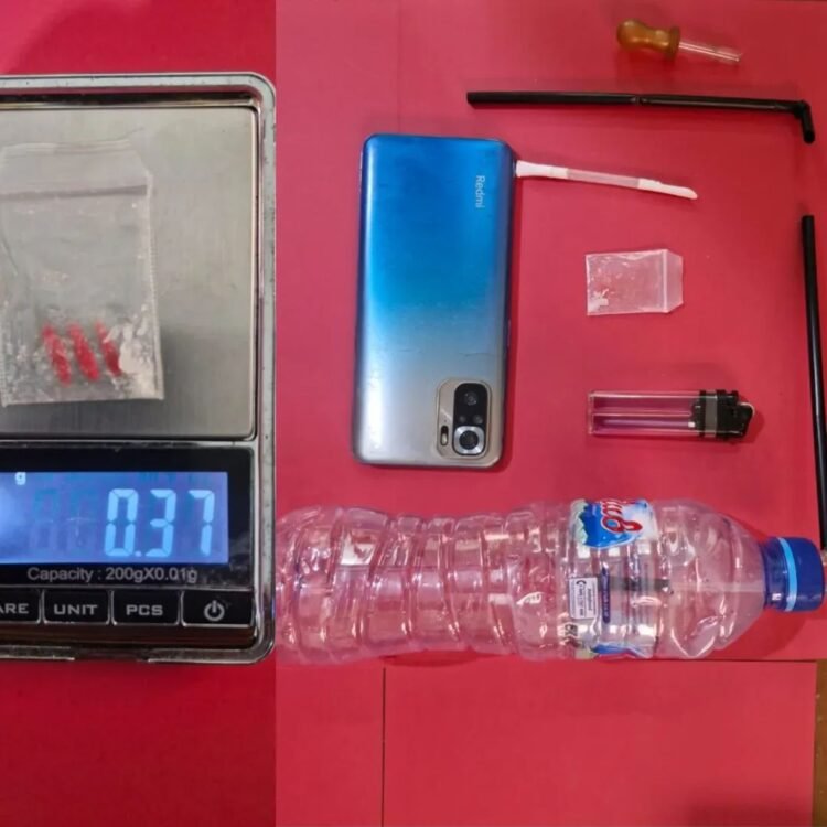 Barang bukti sabu seberat 0,37 gram yang diamankan dari pelaku FR di Kelurahan Satimpo, Kecamatan Bontang Selatan. (DOK. Humas Polda Kaltim)
