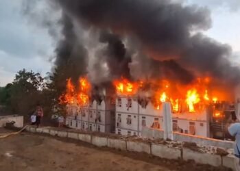 Tangkapan layar kebakaran hunian pekerja IKN. (Dok. Istimewa)