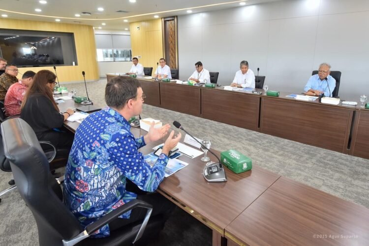 Pertemuan strategis membahas standar smart building dan integrasi sistem kota. (Dok. Humas Otorita IKN)