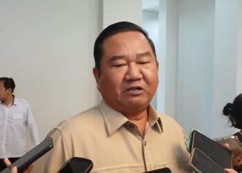 Wakil Ketua DPRD Kaltim, Ekti Imanuel, (PB)