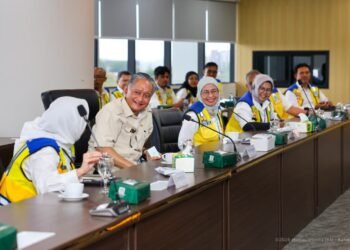Jajaran Otorita IKN dan Kementerian PU mengikuti rapat koordinasi percepatan pembangunan infrastruktur pascakunjungan kerja Presiden di Nusantara. (Dok. Humas Otorita IKN)