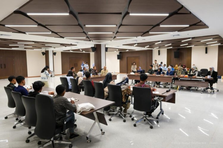 Peserta mengikuti Sertifikasi Pemandu Ekowisata Nusantara di KIPP IKN. (Dok. Humas Otorita IKN)