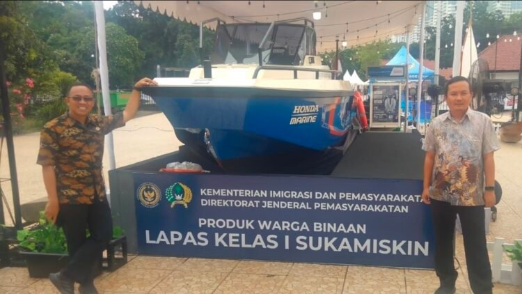 Kapal SB-6 karya warga binaan Lapas Kelas I Sukamiskin dipamerkan pada Indonesia International Motor Show 2026 di JIExpo Kemayoran, Jakarta, Februari 2026. (Dok. MT/PortalBalikpapan)