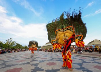 Pertunjukan Reog Ponorogo di kawasan IKN. (Foto: Humas OIKN)