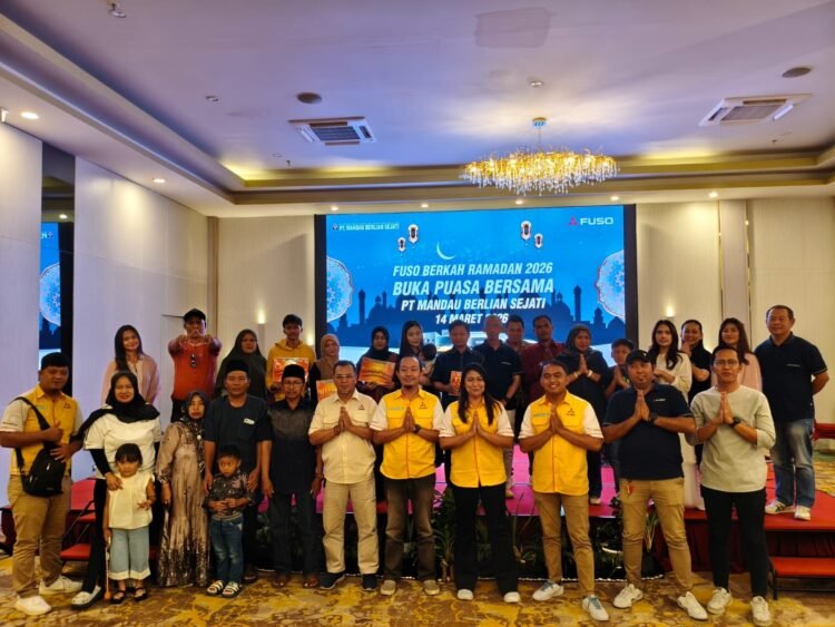PT Mandau Berlian Sejati mempererat silaturahmi dengan pelanggan melalui kegiatan buka puasa bersama di Balikpapan, Sabtu (14/3/2026). (Dok. Muhammad Taufik/PortalBalikpapan)