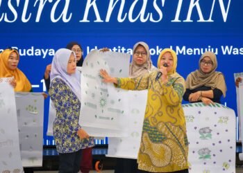 Workshop pengembangan motif batik di IKN diharapkan melahirkan karya wastra yang mencerminkan identitas Nusantara. (Dok. Humas Otorita IKN)