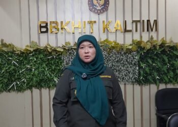 Kepala Karantina Kaltim, Arum Kusnila Dewi, menegaskan komitmen memperkuat pengawasan komoditas unggulan guna menekan risiko penolakan ekspor di negara tujuan. (Dok. MHD/PortalBalikpapan)