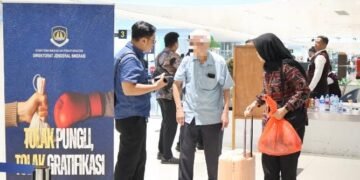 Imigrasi Balikpapan Deportasi WNA Malaysia yang Dilaporkan Ganggu Ketertiban. (Dok. Mhd/PortalBalikpapan)